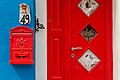 osmwiki:File:Red-painted front door and mailbox, Burano.jpg